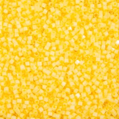 DB1855 Luminous Pineapple Satin (Miyuki Delica 11/0)