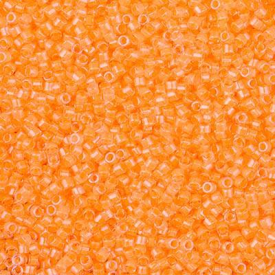DB2033 Luminous Creamsicle (Miyuki Delica 11/0)